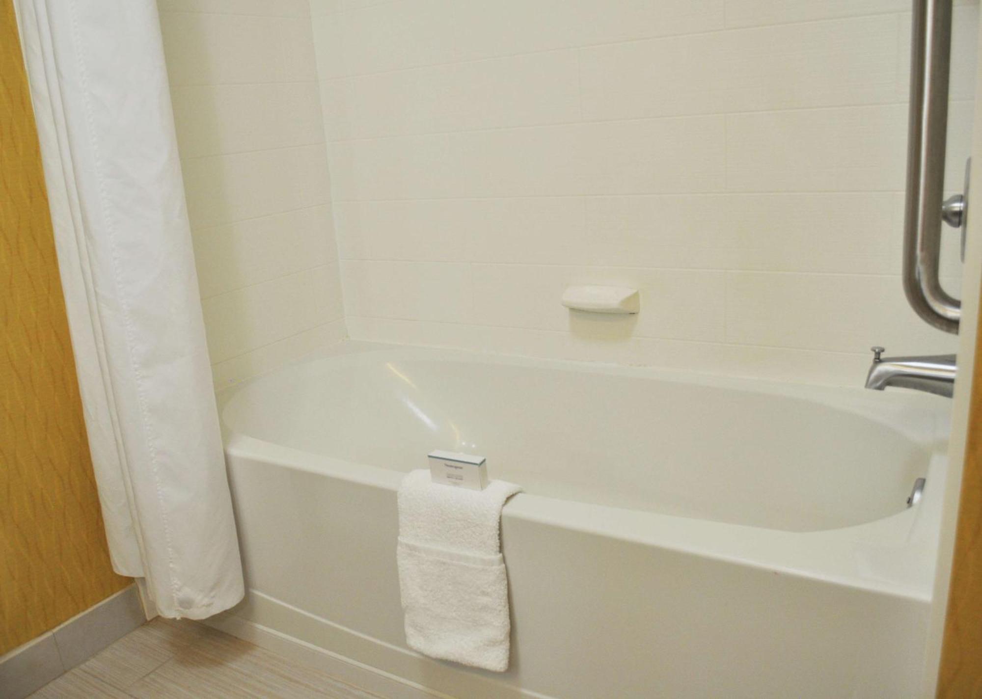Hampton Inn&suites Toledo/westgate Toledo