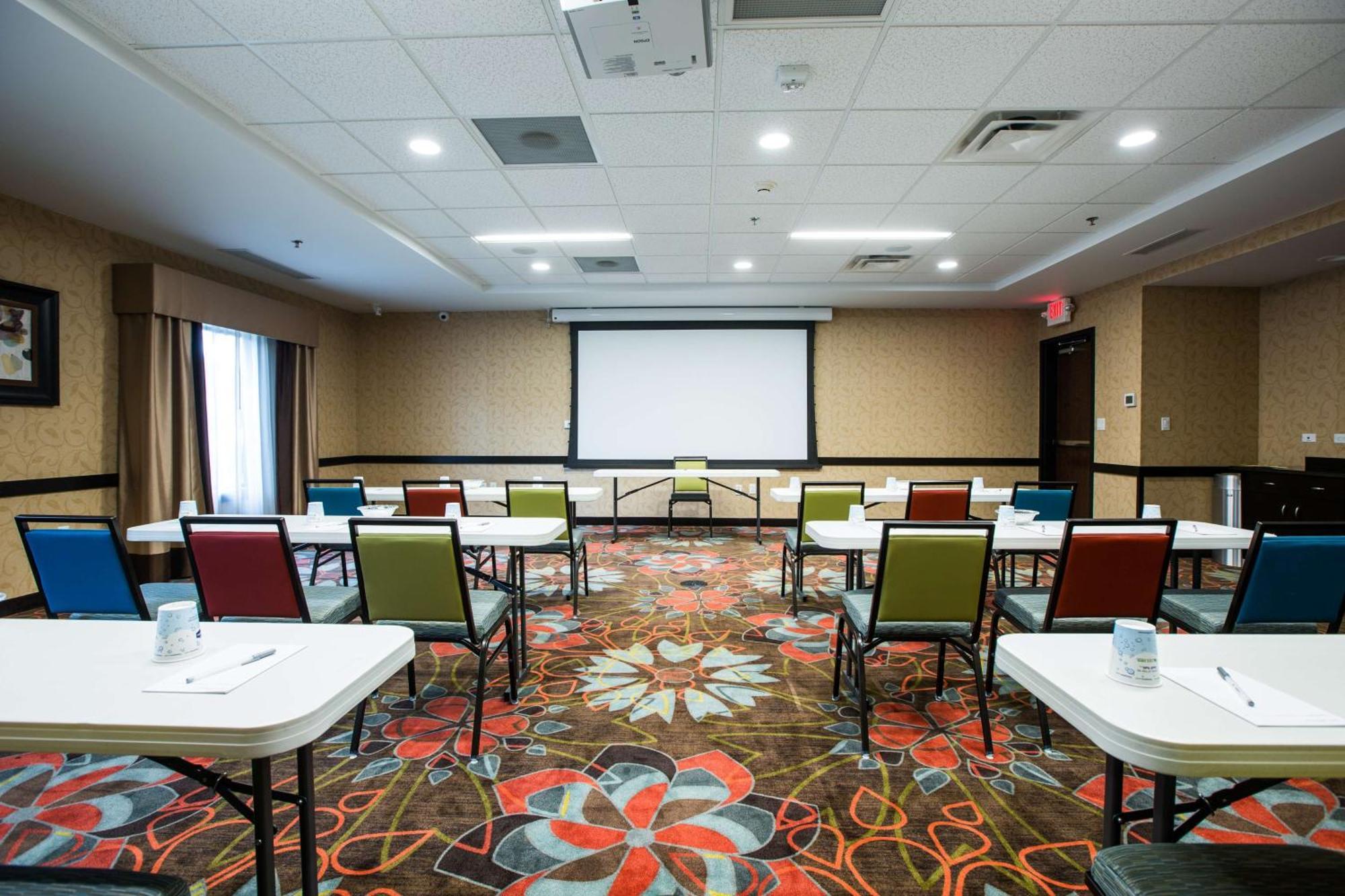Hampton Inn&suites Toledo/westgate 3* Toledo